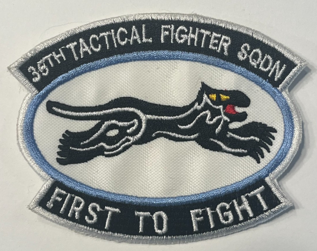 US AIR FORCE PATCH: 35th Tactical Fighter Squadron F-16 Kunsan Air Base Korea