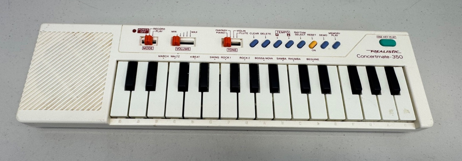 Vintage Radio Shack Realistic Concertmate 350 Portable Keyboard WORKS