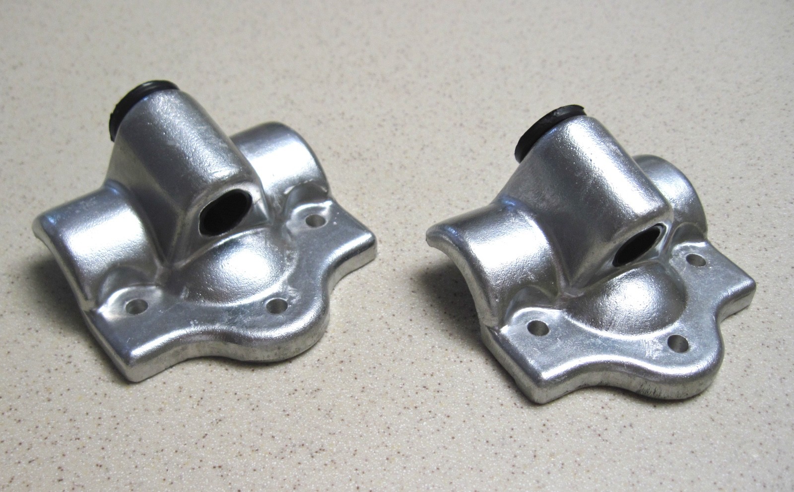 2 Aluminum Boat Oar Lock Sockets Round Gunnel Jon Duck Fishing Rowboats USA MADE