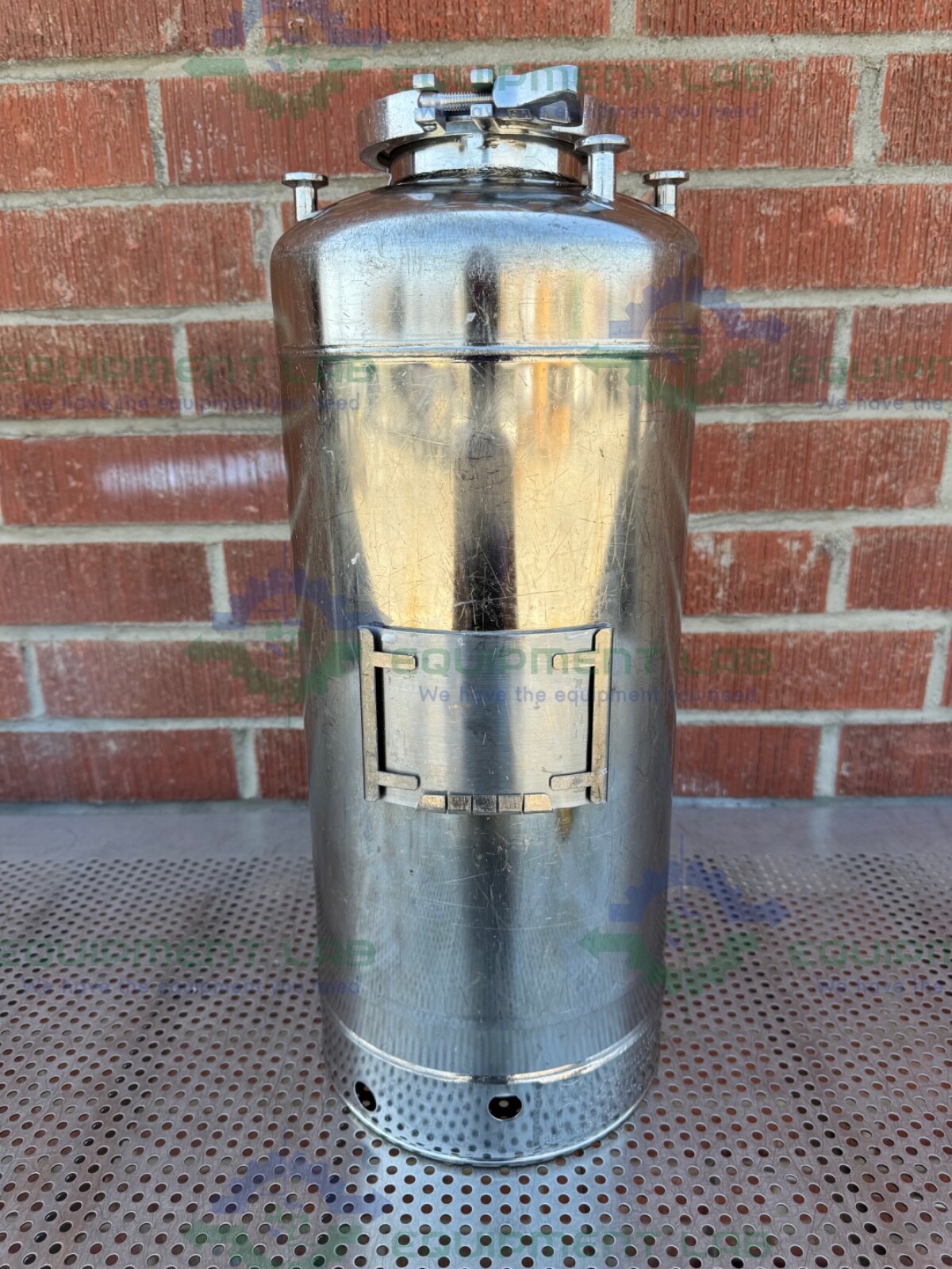 Alloy Products 15 Liter Stainless Steel Vessel 125 PSI w/ 4.5" Opening