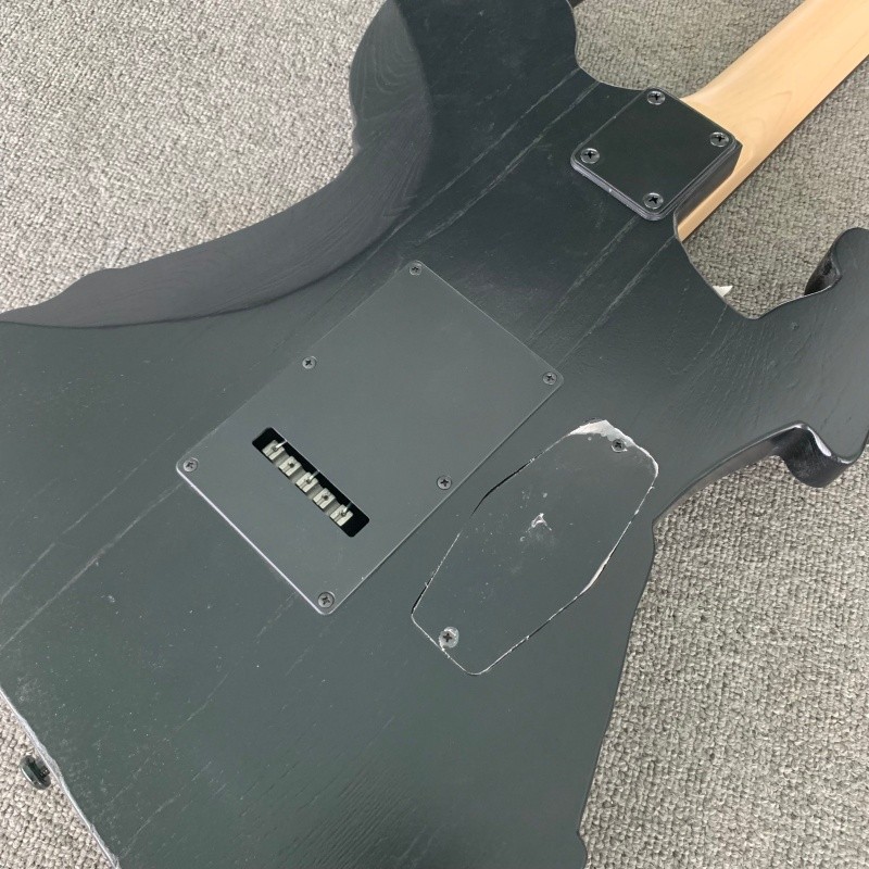 Left Hand Skull Solid Electric Guitar Rounded Fret Edge Maple Neck Hard Rock