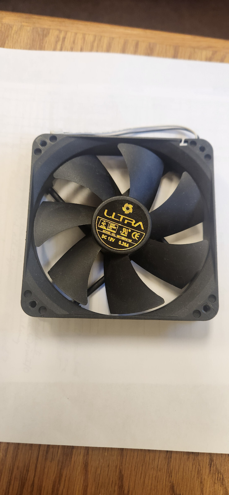 MH1225M12S MH-1225M12S MH-1225M12S 12V 0.26A 120×120×25mm 2-Wire DC Cooling Fan