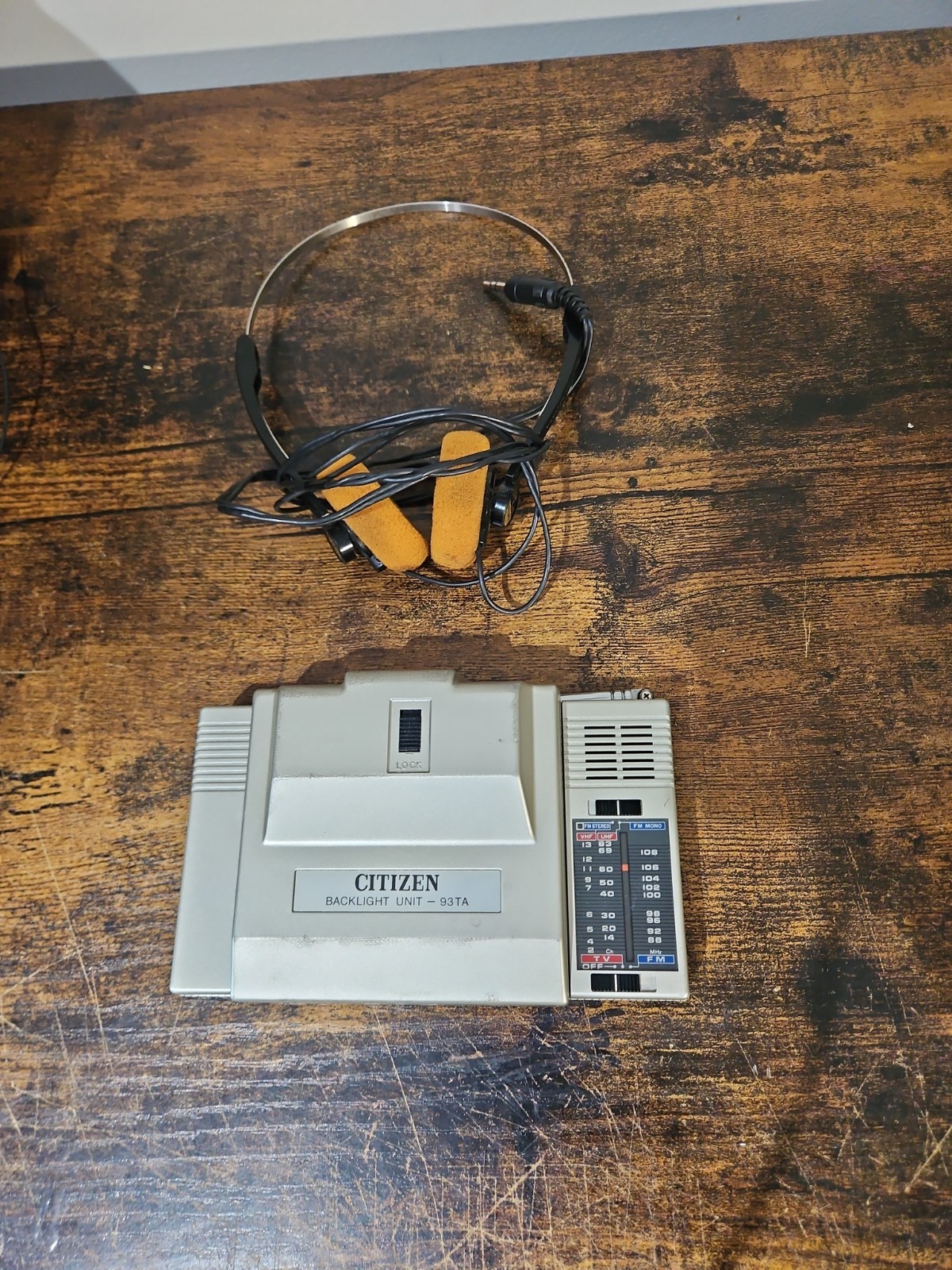 -- Vintage – CITIZEN 93TA LCD Pocket (Analog) Television Backlight Unit Works