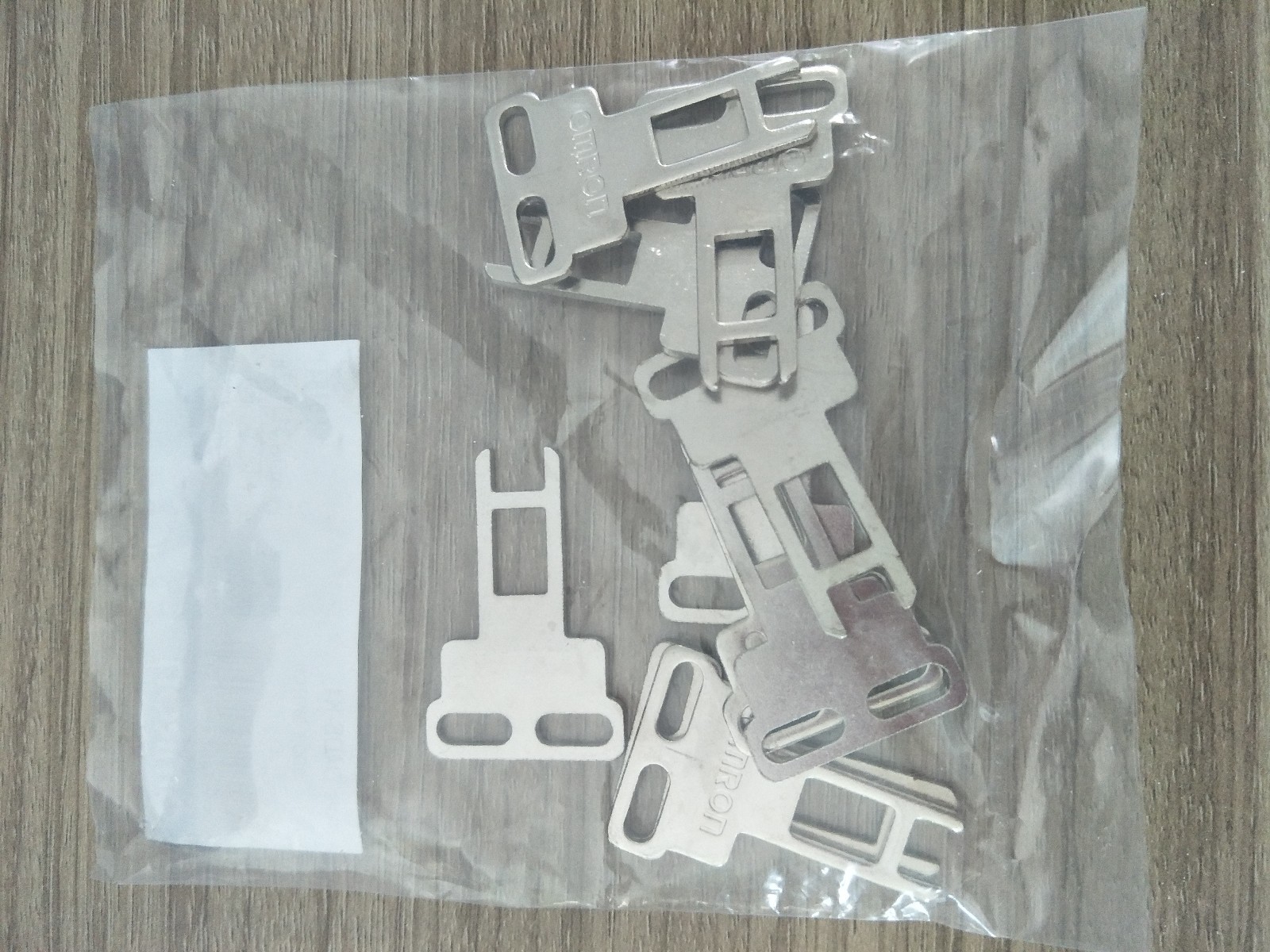 10PCS NEW OMRON safety key switch D4DS-K1 /