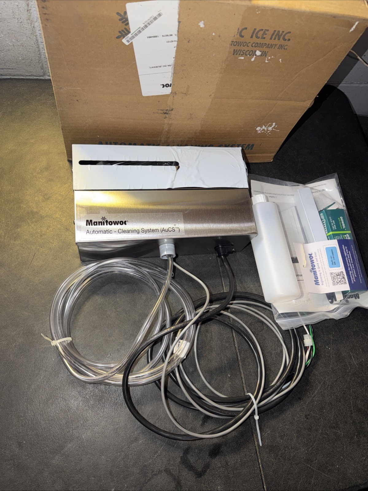 manitowoc ice machine cleaner IAUCS-161