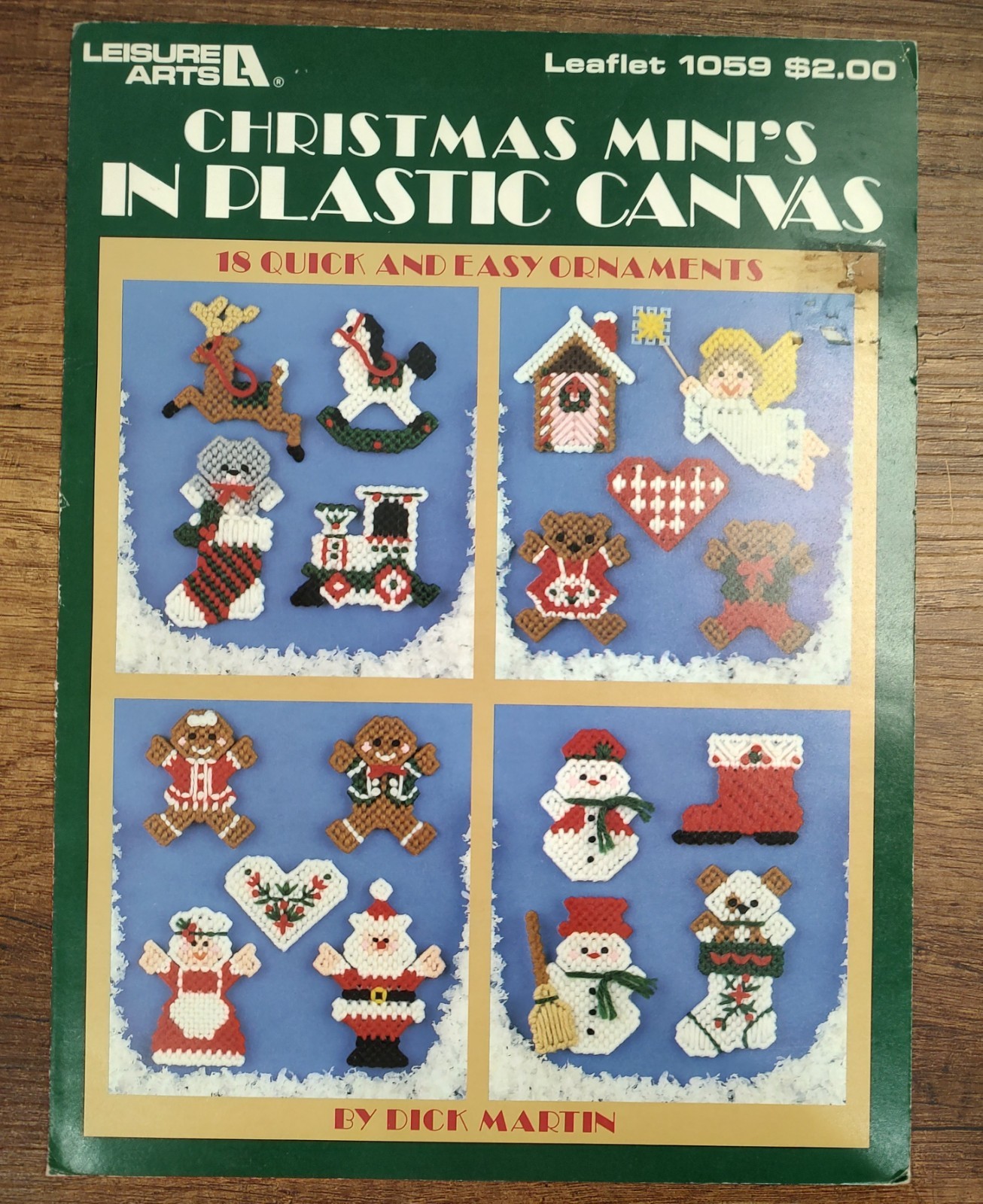 Leisure Arts 1997 Leaflet 1059 Christmas Mini's in Plastic Canvas Angel Santa