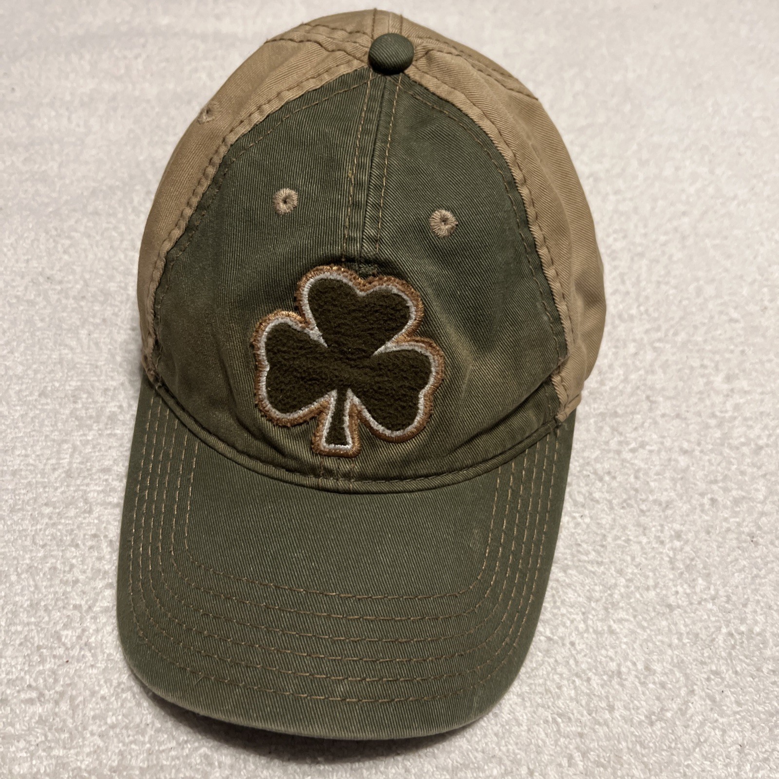 Signature Clover Hat Mens Patch Shamrock Logo Strap Back Green Beige Adjustable