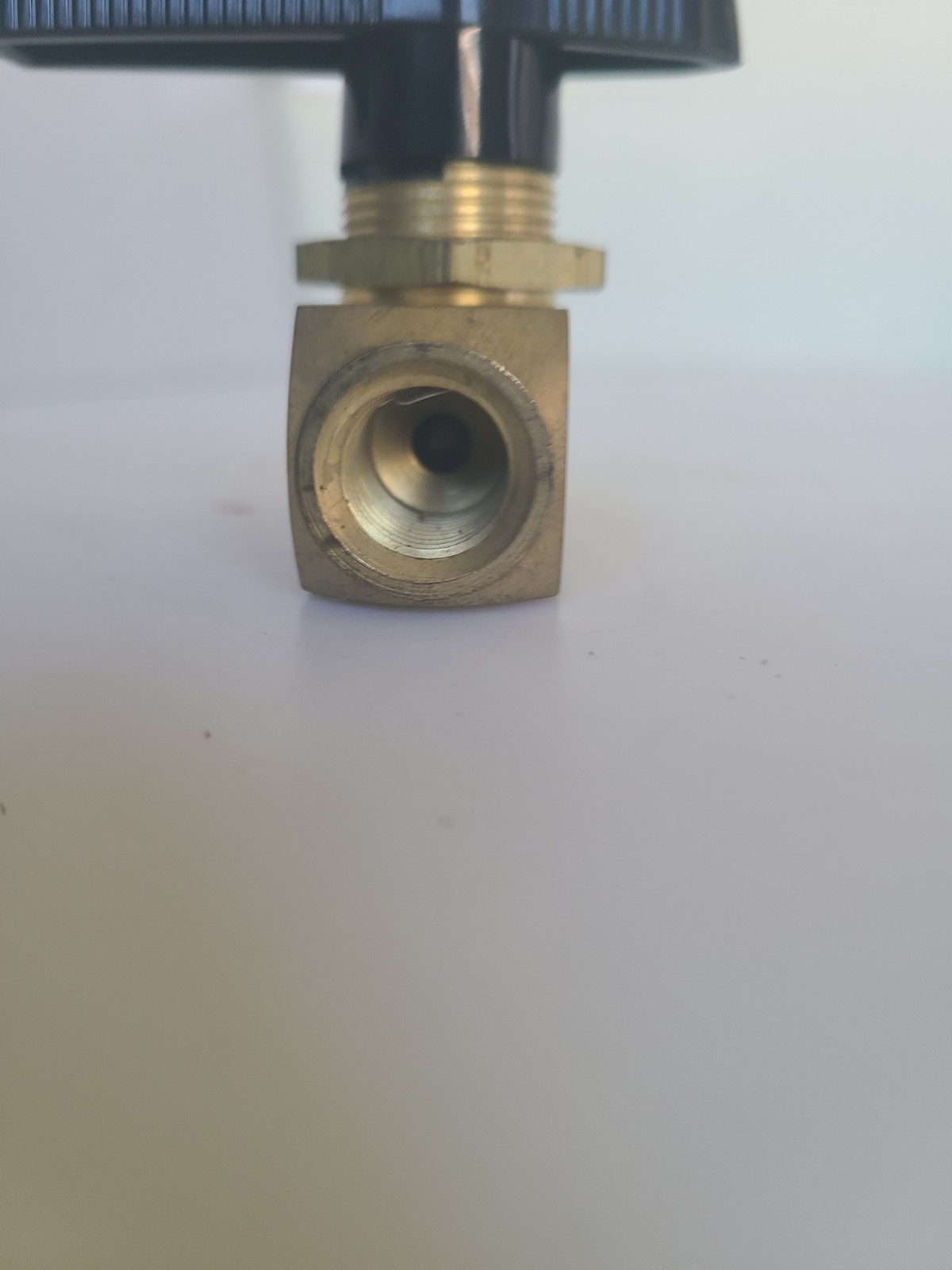 WHITEY B-43F4 BRASS VALVE B43F4, NOS, Open Box Condition