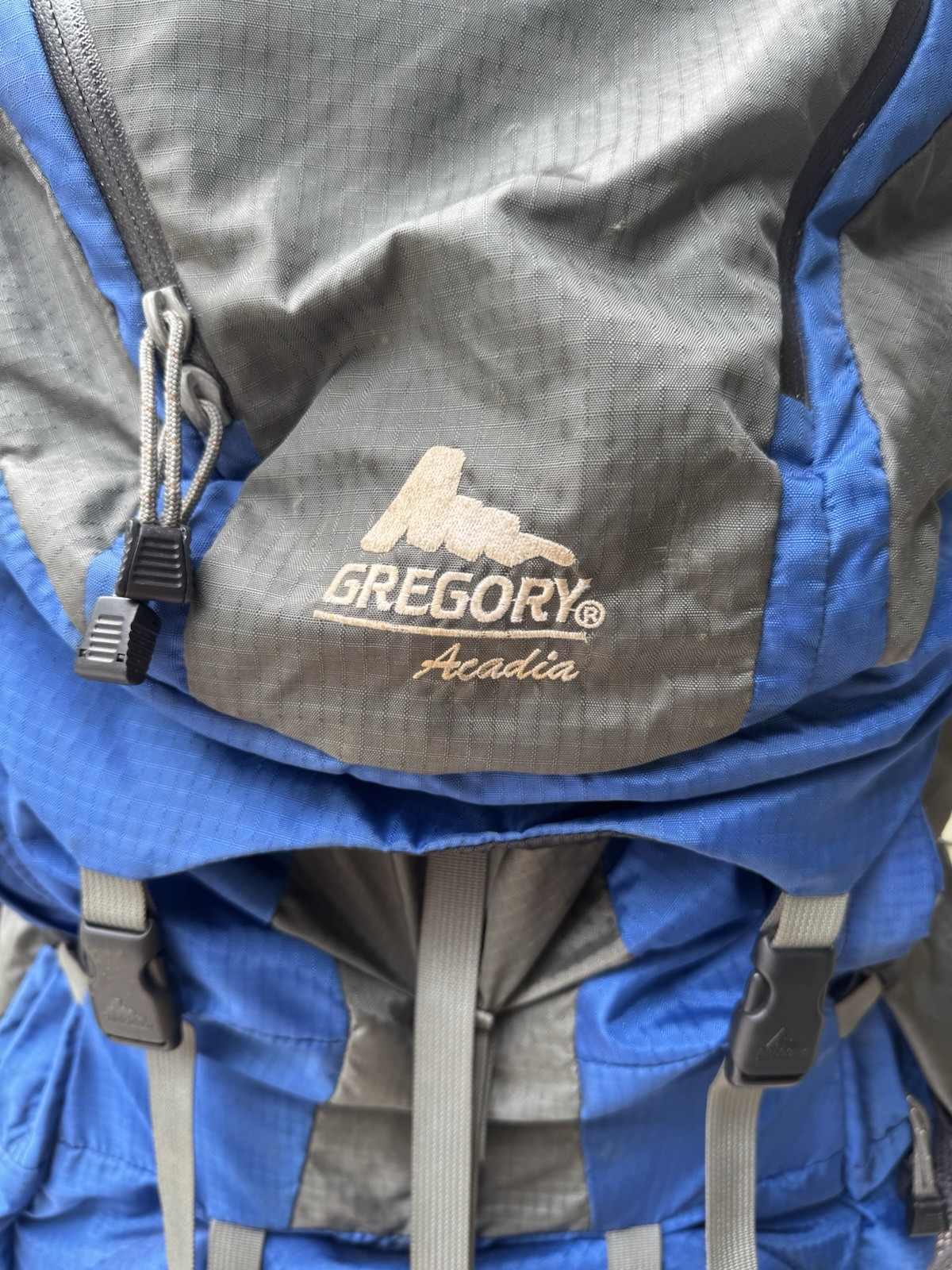 Gregory Acadia Medium Internal Frame Backpack 55-62 Liters Pre-Owned Barely Used