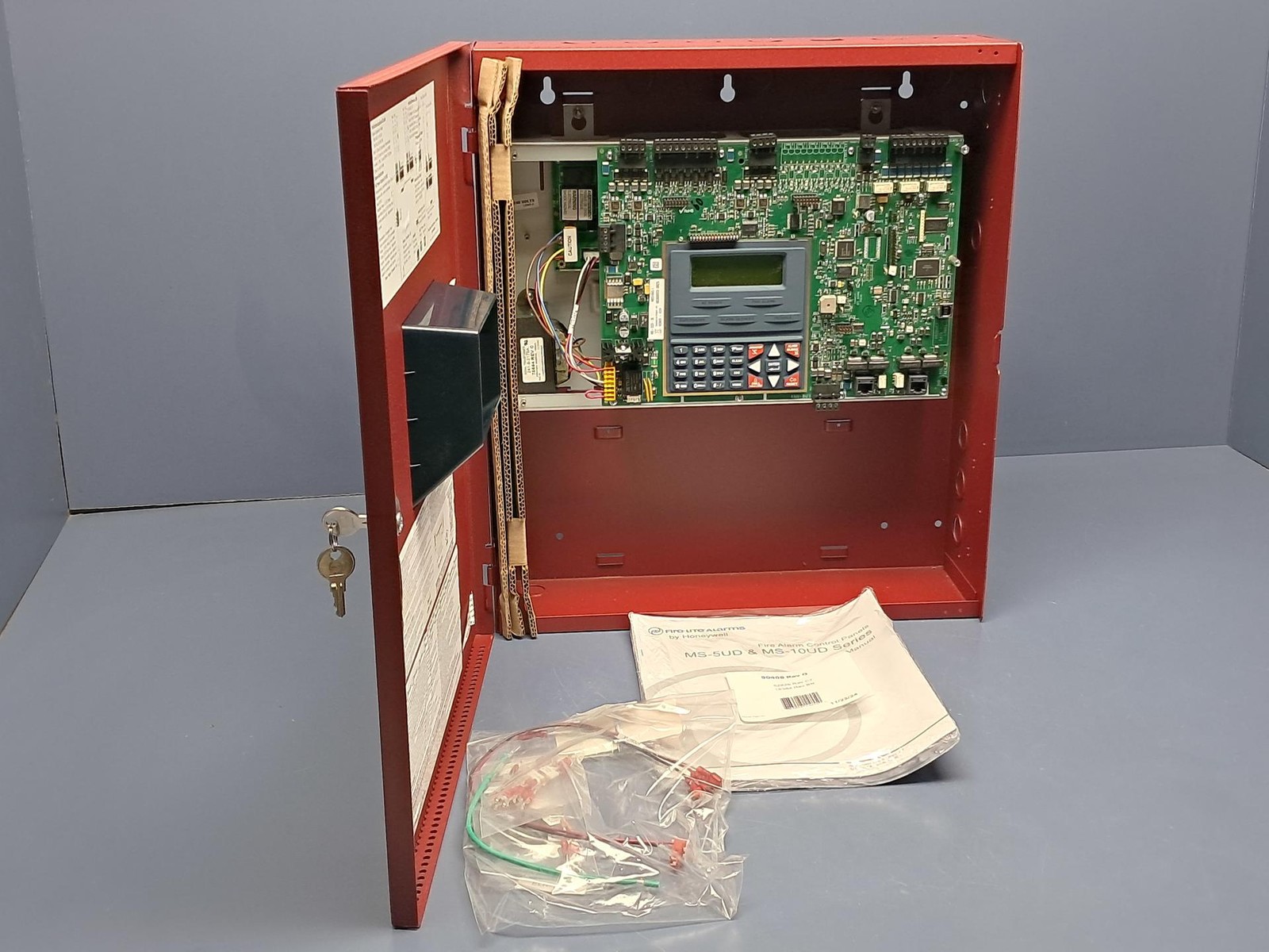 Fire-Lite - MS-5UD-3E - Fire Alarm Control Panel, 5 Zone, 240V