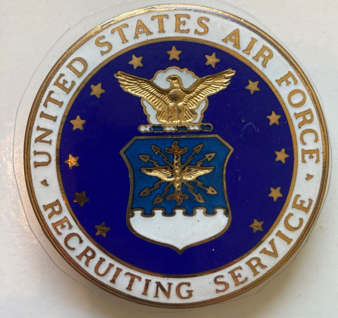 Vintage 1970s United States Air Force Recruiting Service Metal Pin Badge 2 5/8"