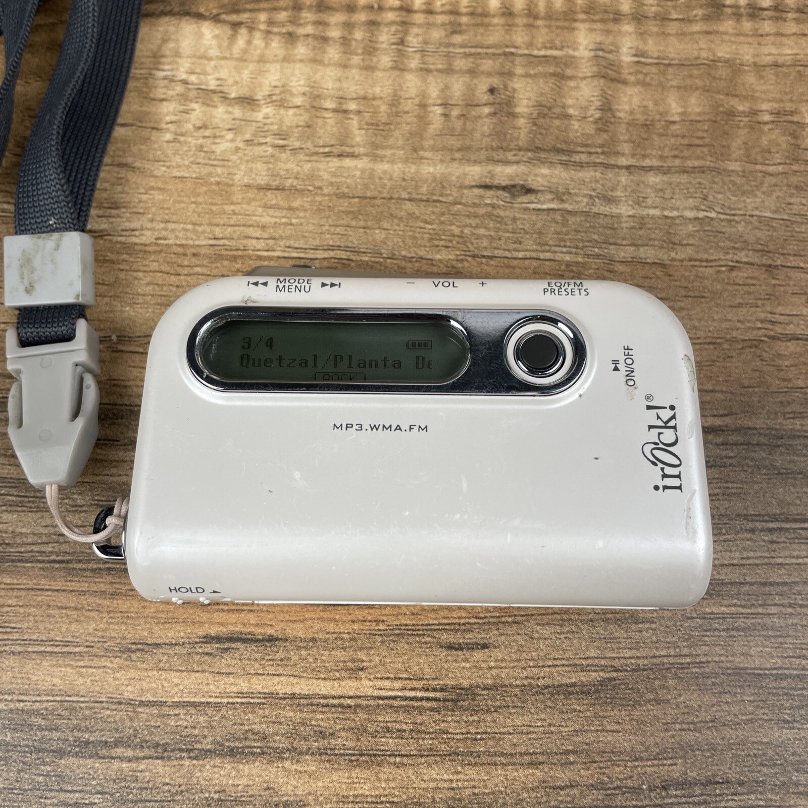 irock! 830 MP3 Player (128 MB) Working