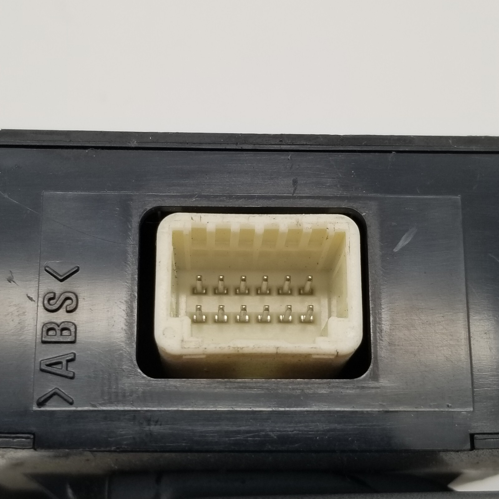 2014 2015 TOYOTA PRIUS DRIVER ASSIST VEHICLE APPROCH CONTROL MODULE OEM
