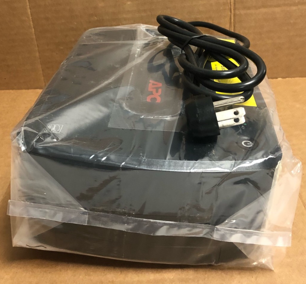 (OPEN BOX!) APC BE550G Battery Backup 🟦