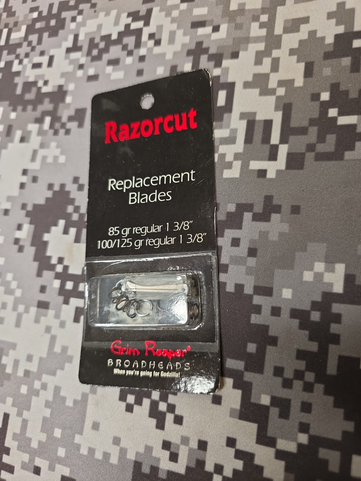 GRIM REAPER BROADHEADS RAZORCUT REPLACEMENT BLADES 85  100 125 REGULAR 1 3/8"
