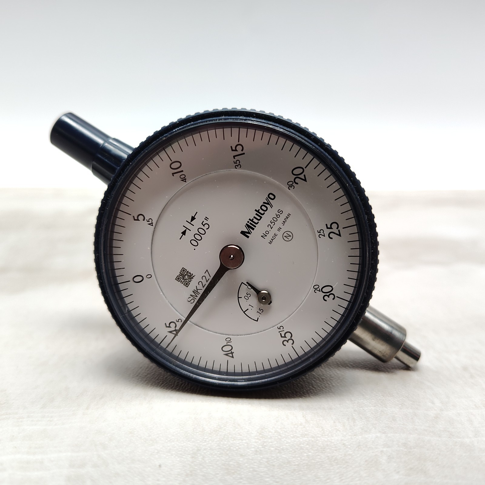 Mitutoyo 2506S Dial Indicator .0005" Grad .125" Range