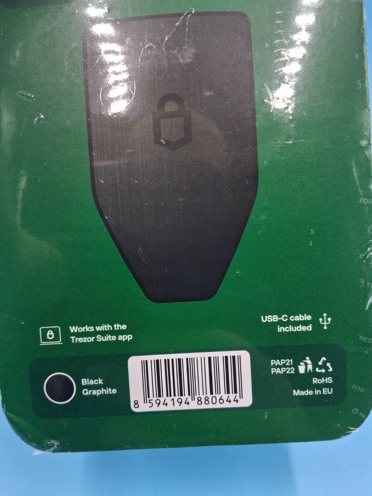 Trezor - Safe 5 - Passphrase & Secure Element Crypto Hardware Wallet -New Sealed