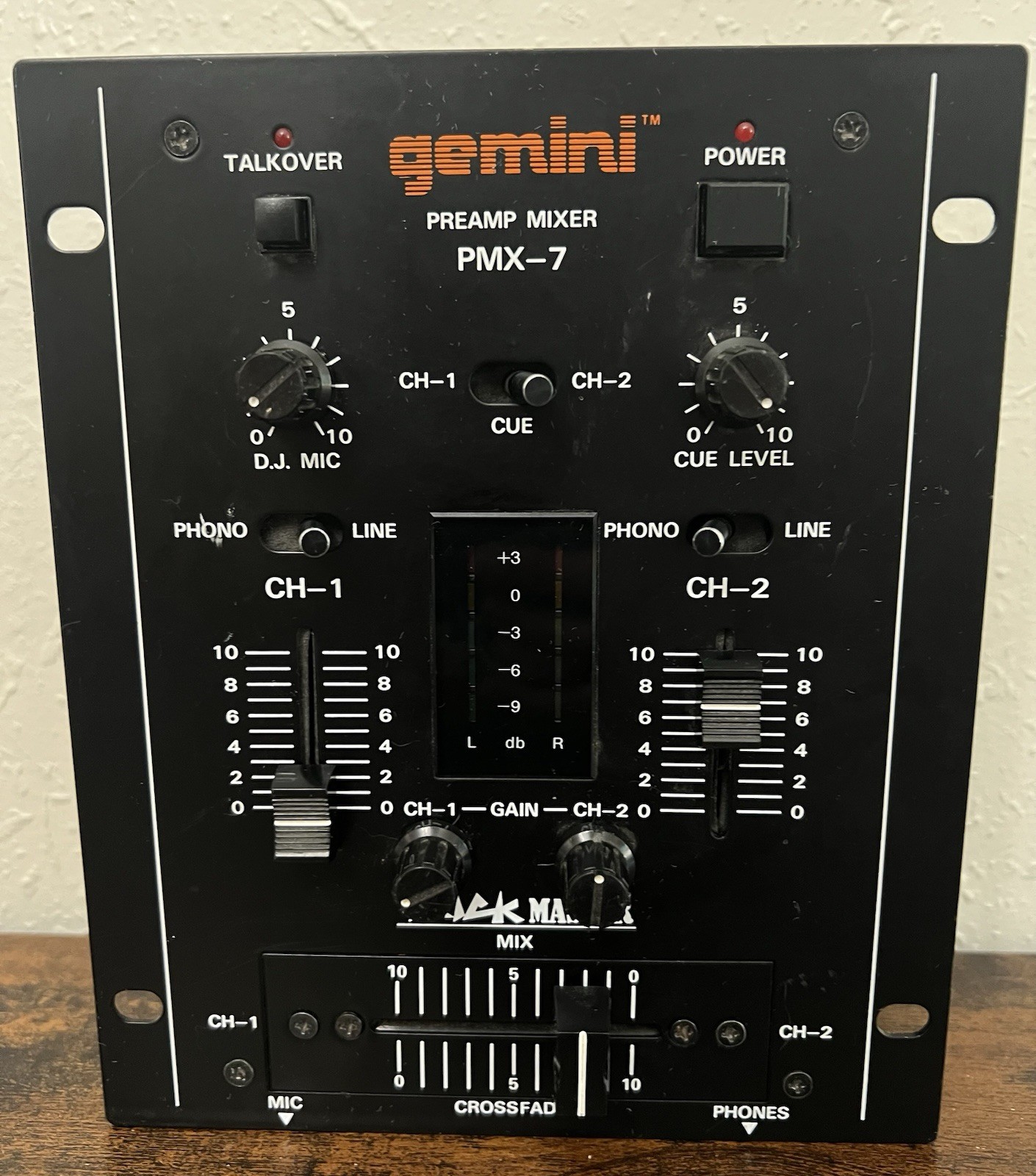 Gemini PMX-7 Preamp Mixer Trick Master