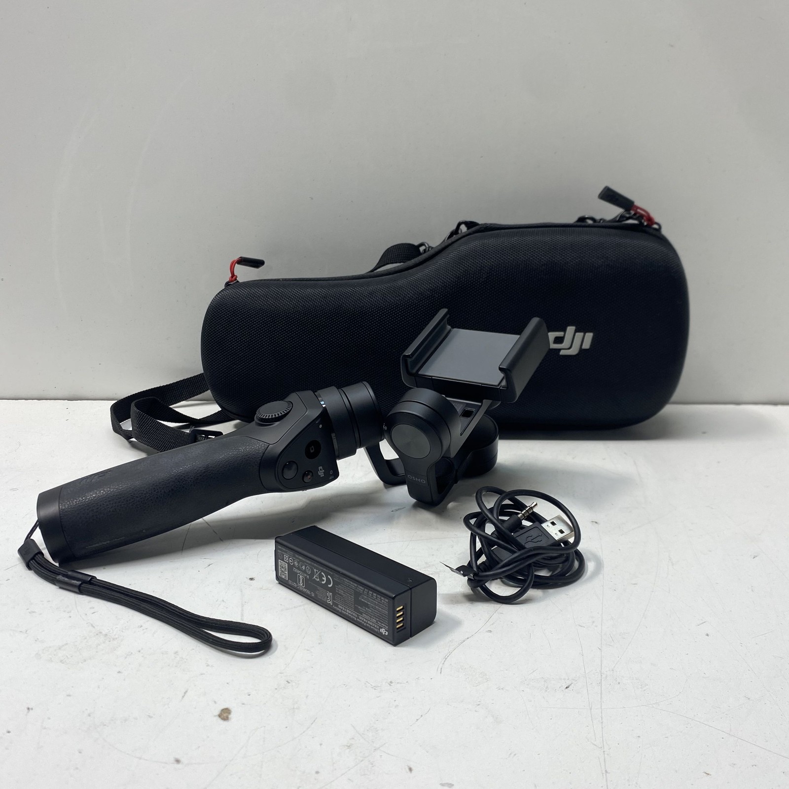 DJI Osmo Zenmuse M1 Handheld Smartphone Gimbal Stabilizer 3-Axis With Case