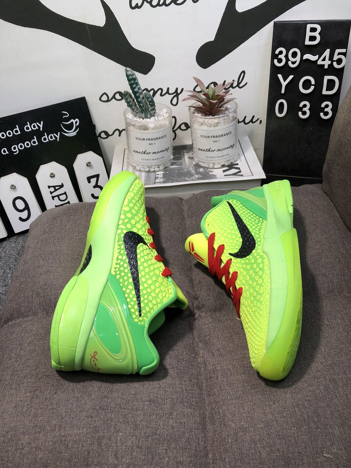 NK Zoom Kobe 6 Protro Grinch CW2190-300