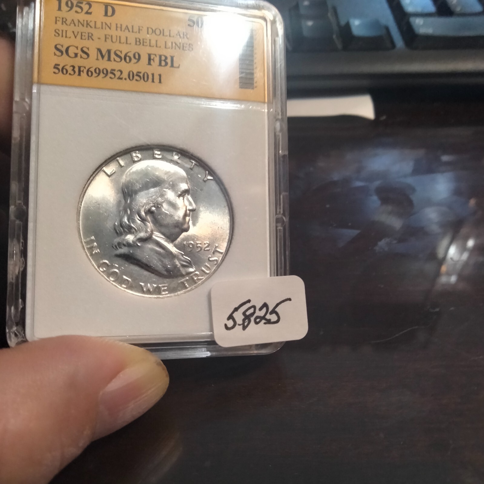 1952 D FRANKLIN HALF DOLLAR FBL - BEAUTIFUL LUSTER & CARTWHEEL & UNC. - SGS SLAB