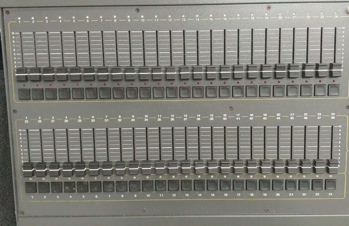 NSI - Leviton MC7524 Lighting controller with road case