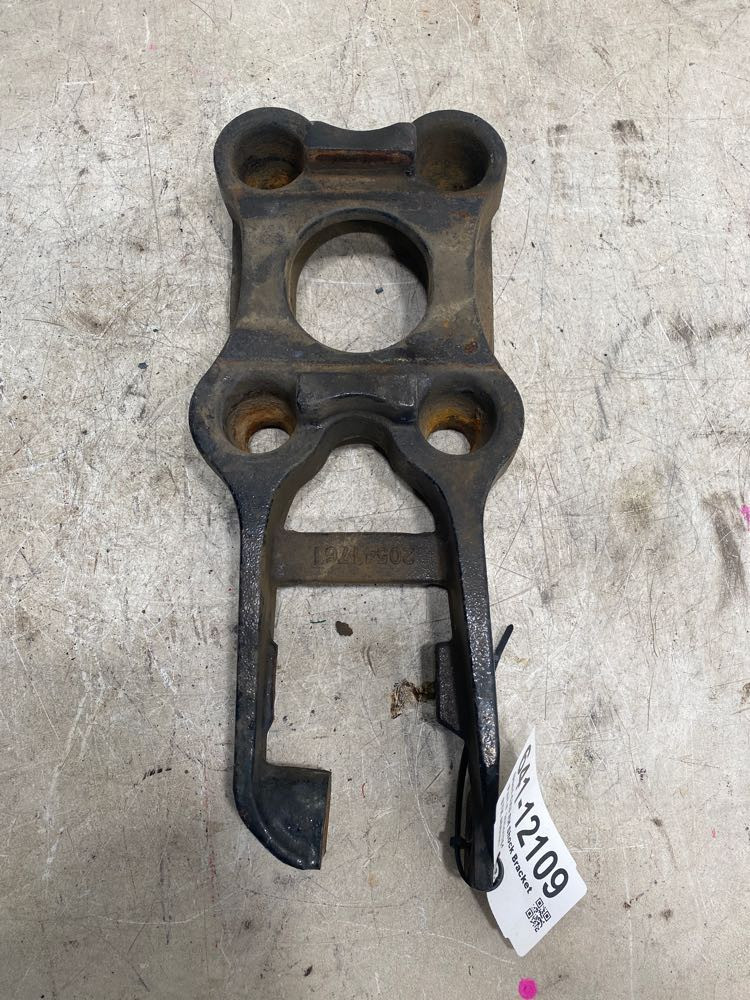 2018 Suspension Bracket 20541761 for Mack CXU (641-12109)