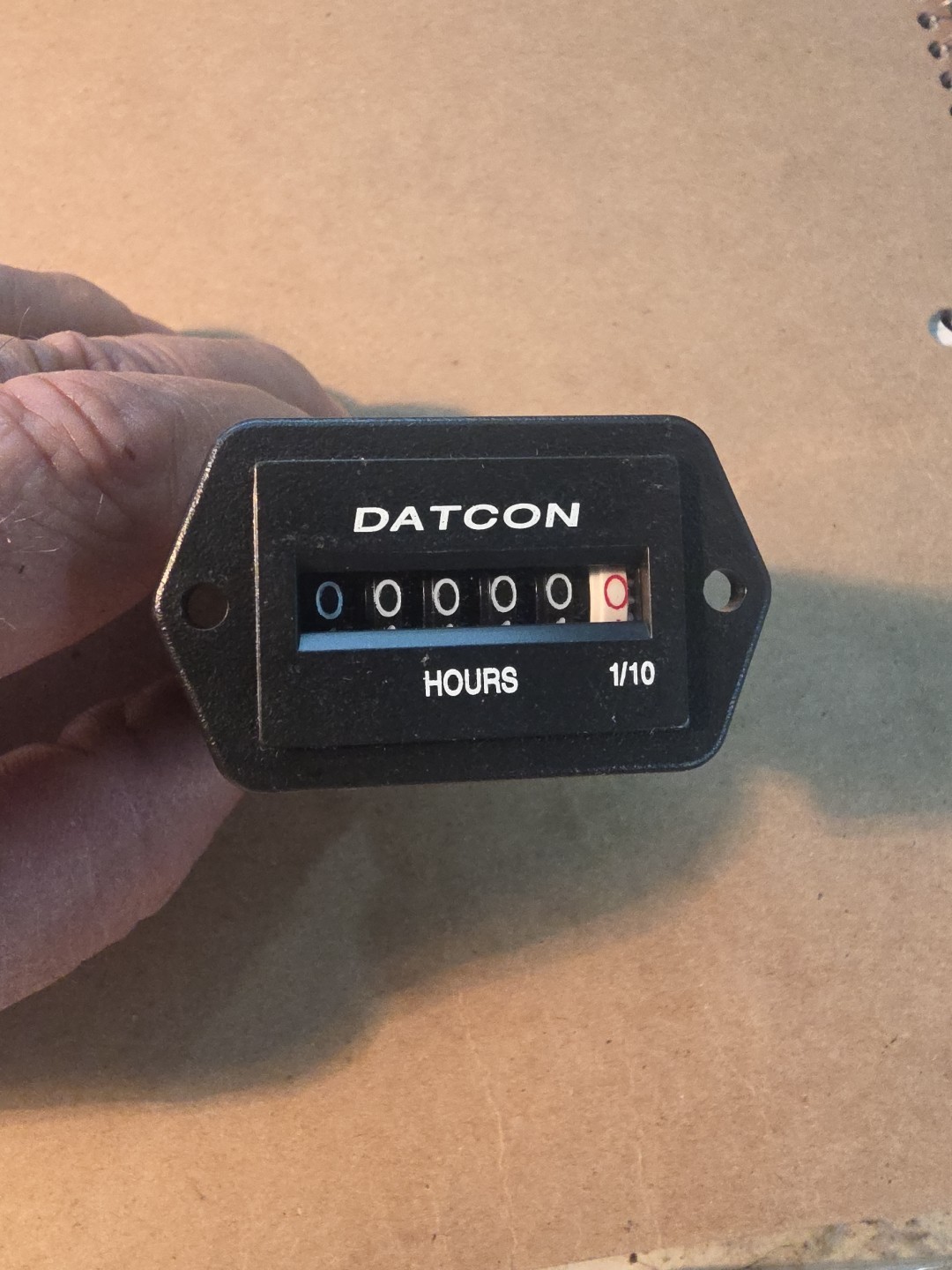 New Datcon 102033 Mini Rectangular Engine Hour Meter (10/80 VDC) Free Shipping