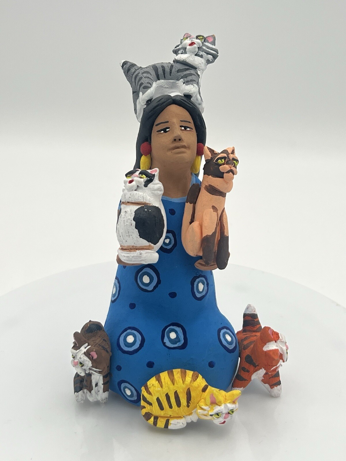 Figurine Peruvian Folk Art Woman Six Cats Green Dress