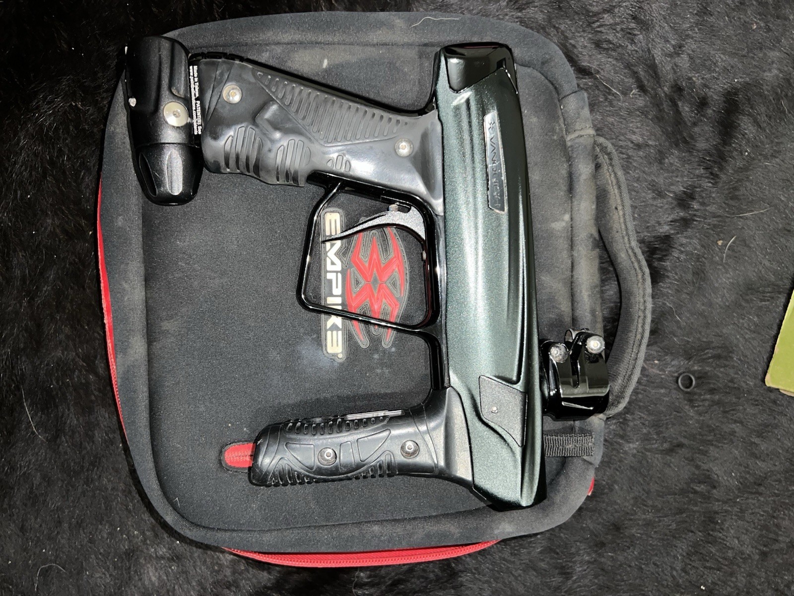 Empire Vanquish 2.0 Paintball Marker with Case and Accessories