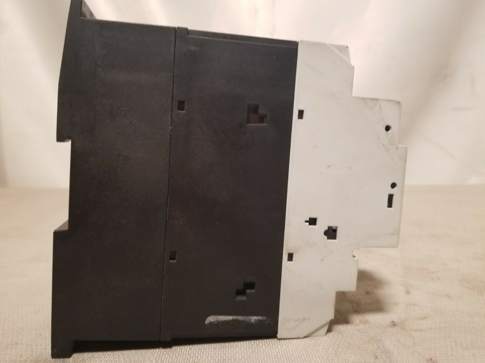 Moeller PKZM4-32 manual motor protector