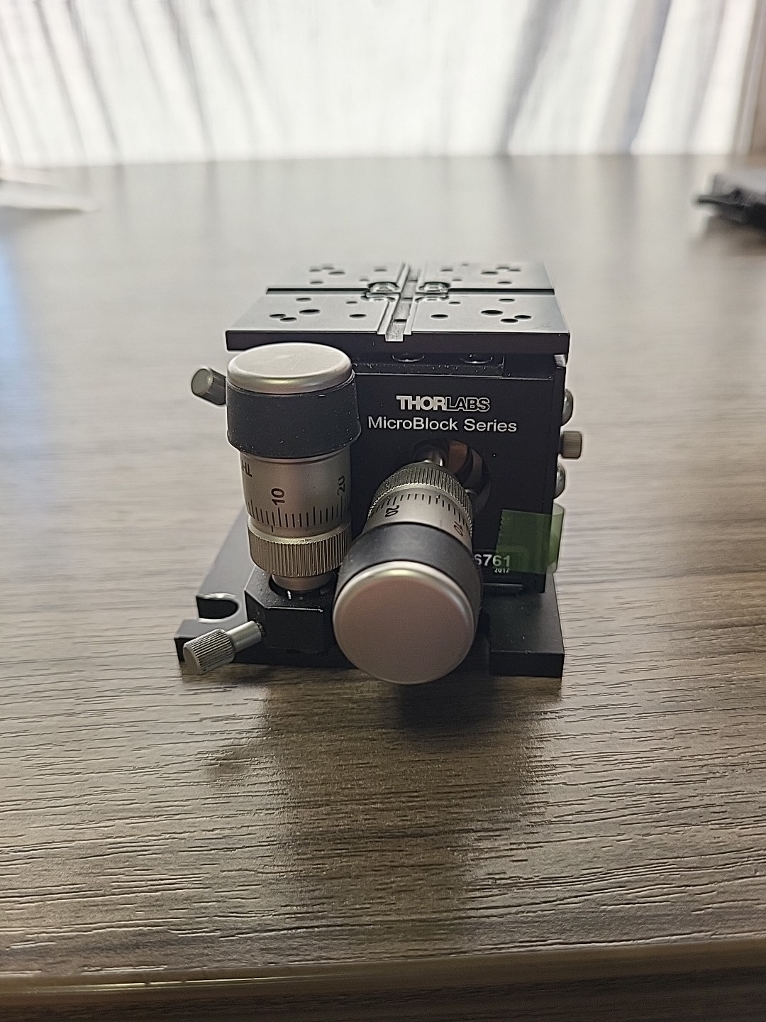 Thorlabs MBT616D/M - 3-Axis MicroBlock Compact Flexure Stage
