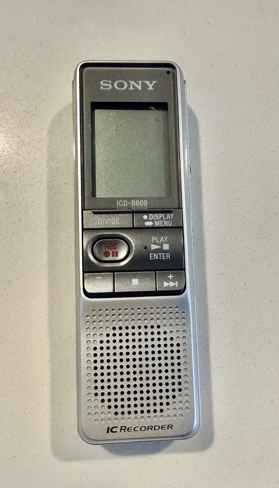 Sony Digital IC Recorder ICD-B600