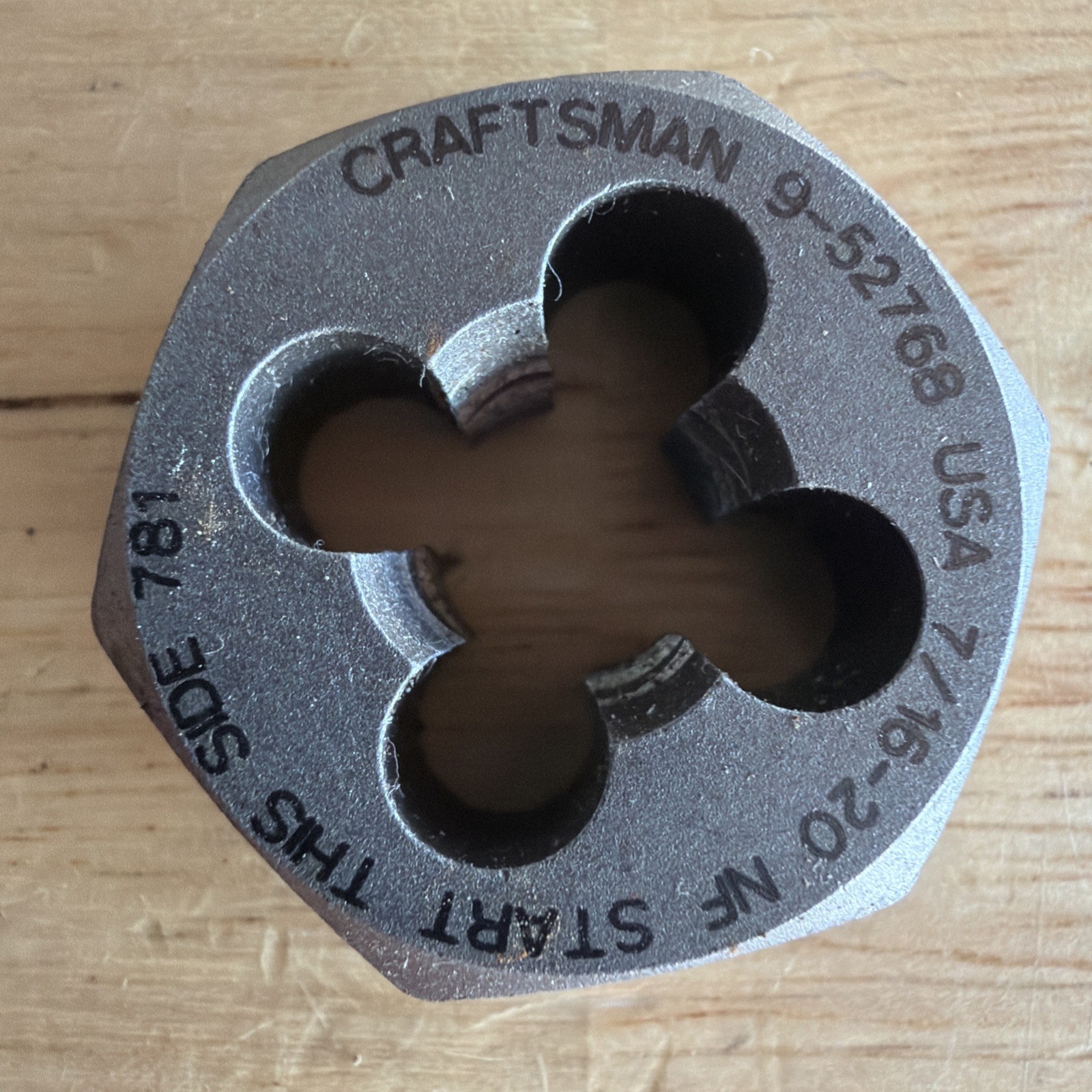 Craftsman Professional 7/16" - 20 NF Die 1" Hex 9 52768 for Tap & Die Set 52306