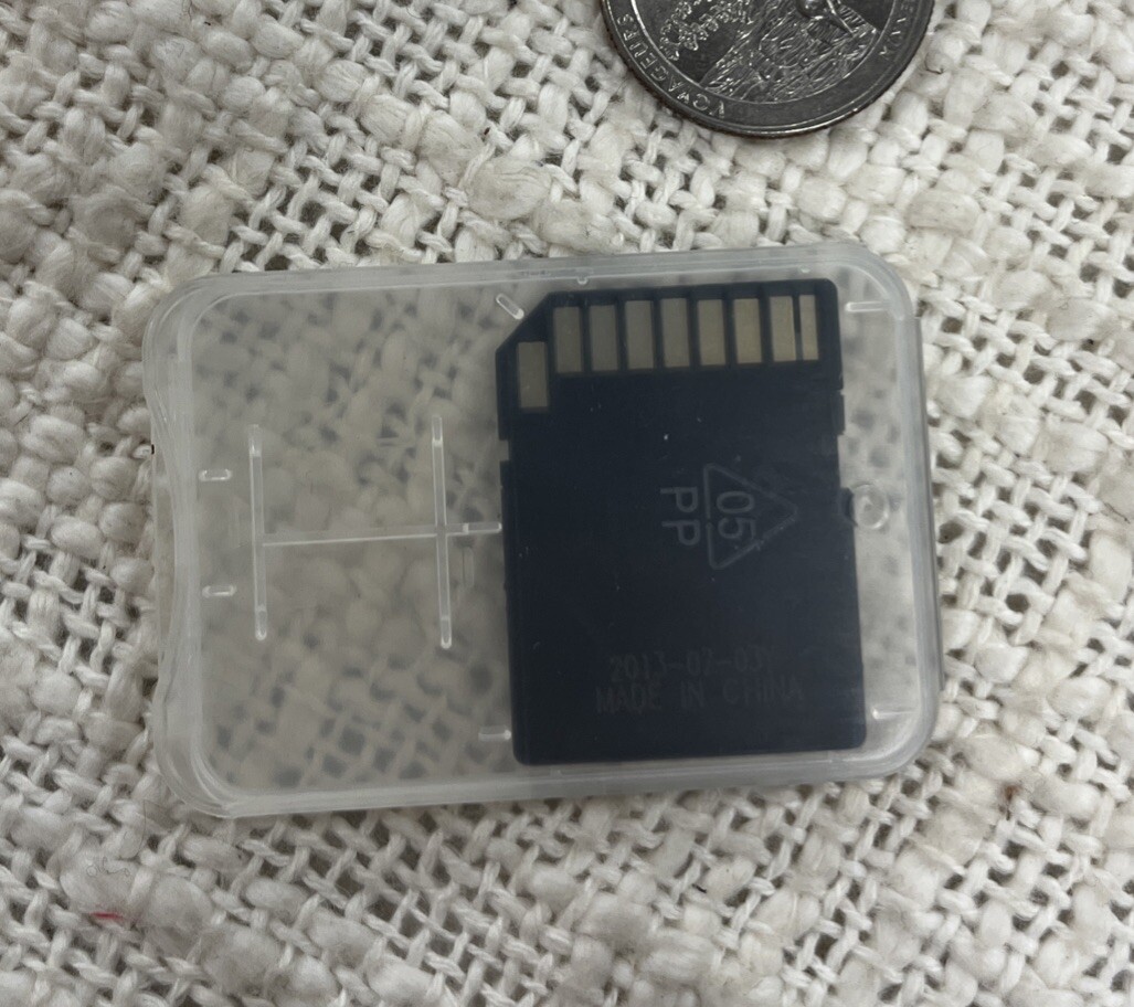 SanDisk Adapter MicroSD MicroSDHC 2013-07-03Y Made In China With Container