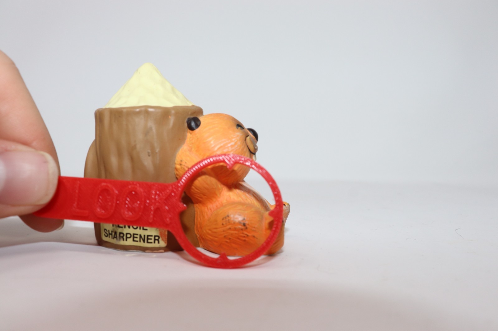 1982 Enesco Critter Sitters Orange Beaver Pencil Sharpener