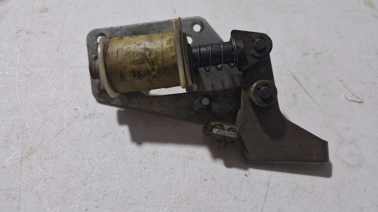 Bally Pinball Machine USED OUT HOLE KICKER ASSY