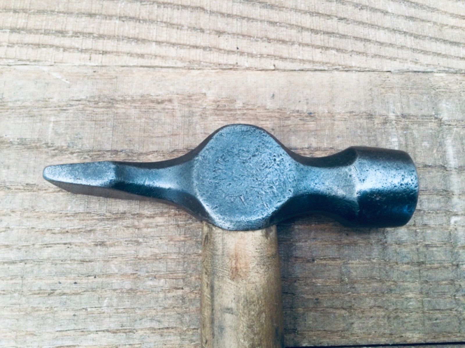 Vintage 8oz Carpentry Cross Pein Hammer