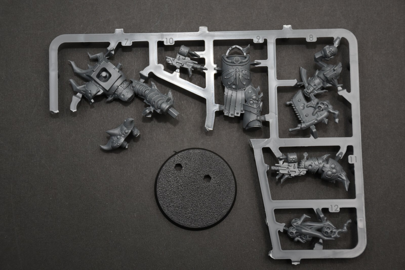 Warhammer 40k Death Guard Blightlord Terminator w/Bubonic Power Axe & Boltgun