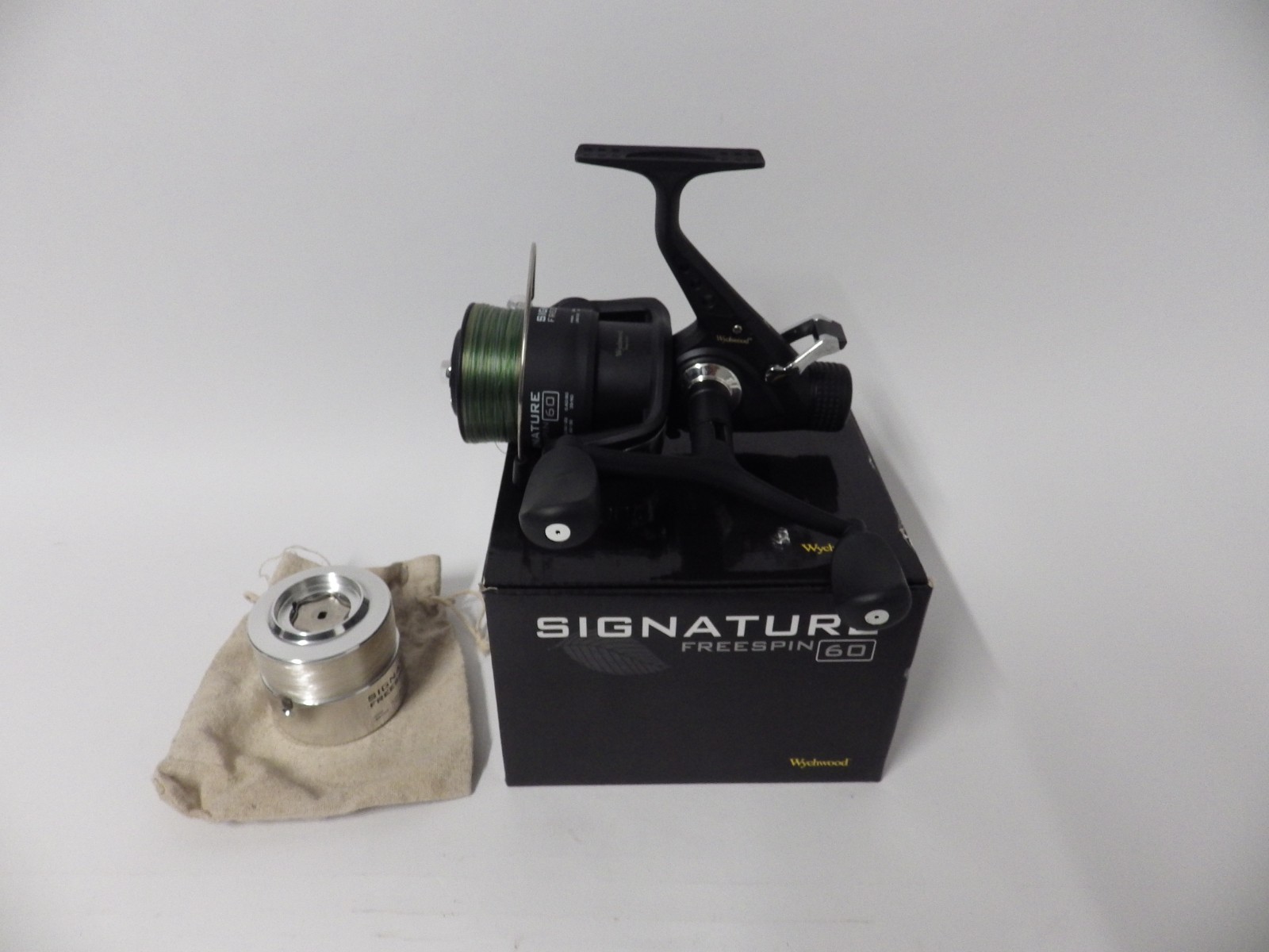 Wychwood Signature Freespin 60 Carp Coarse Fishing Reel River Lake...#box 1