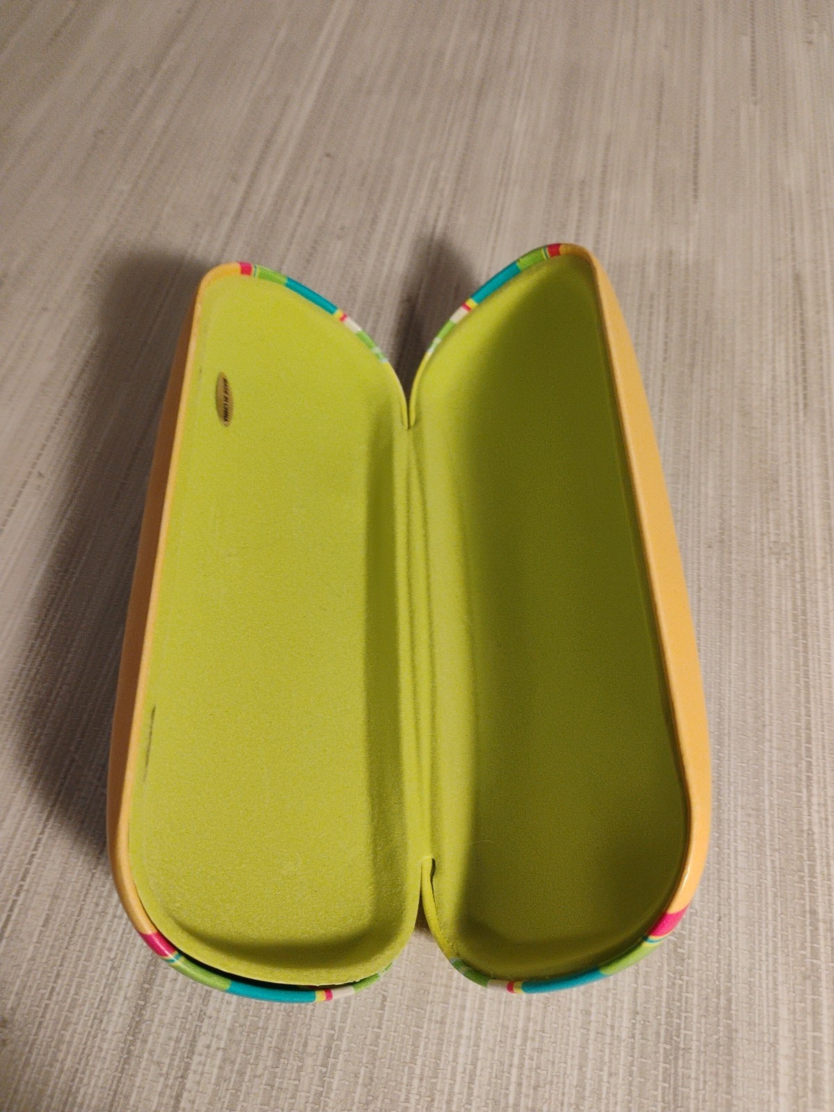 Humphreys Clamshell Hard Case Eyeglasses Sunglasses Stripes