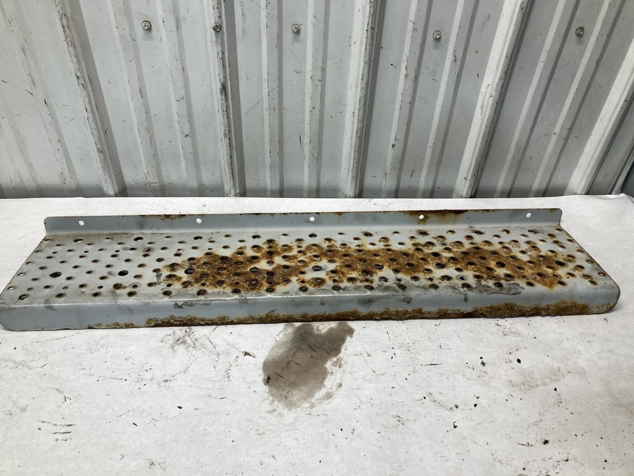 Freightliner M2 106 Right/Passenger Step (Frame, Fuel Tank, Faring) - Used