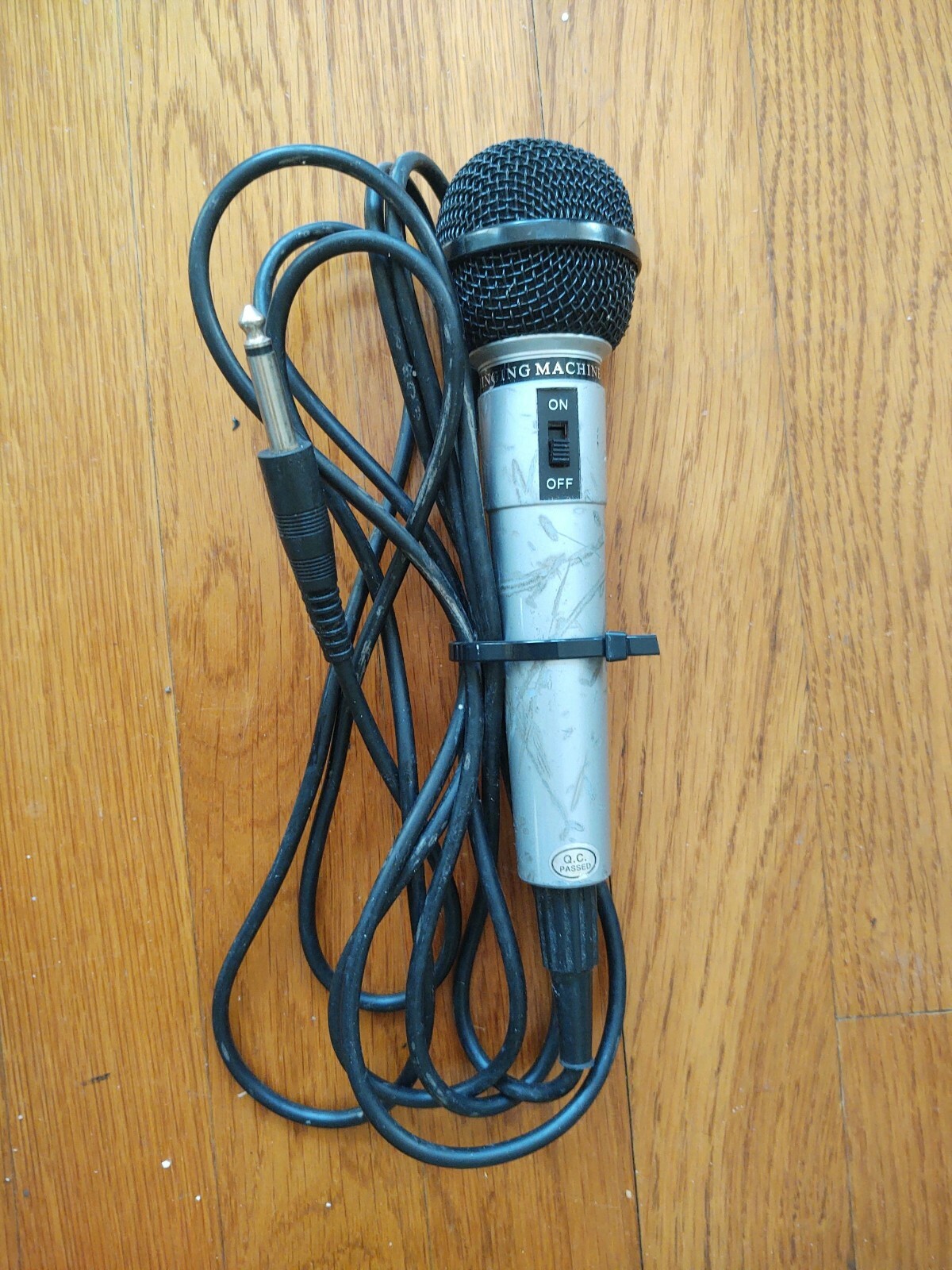 Used - The Singing Machine Microphone