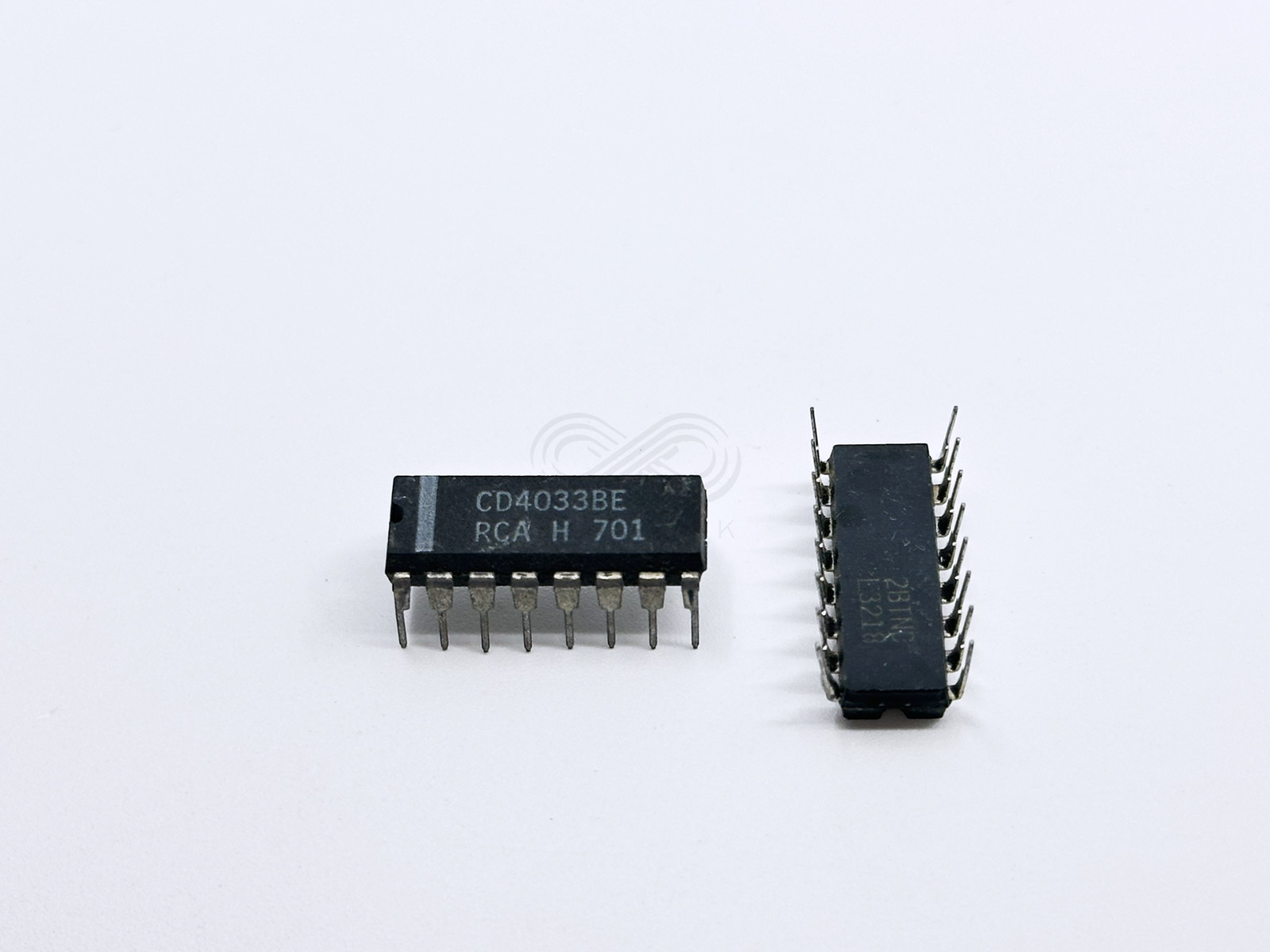 2PCS CD4033BE RCA Decade Counter with 7-Segment Decoder Display Driver DIP-16
