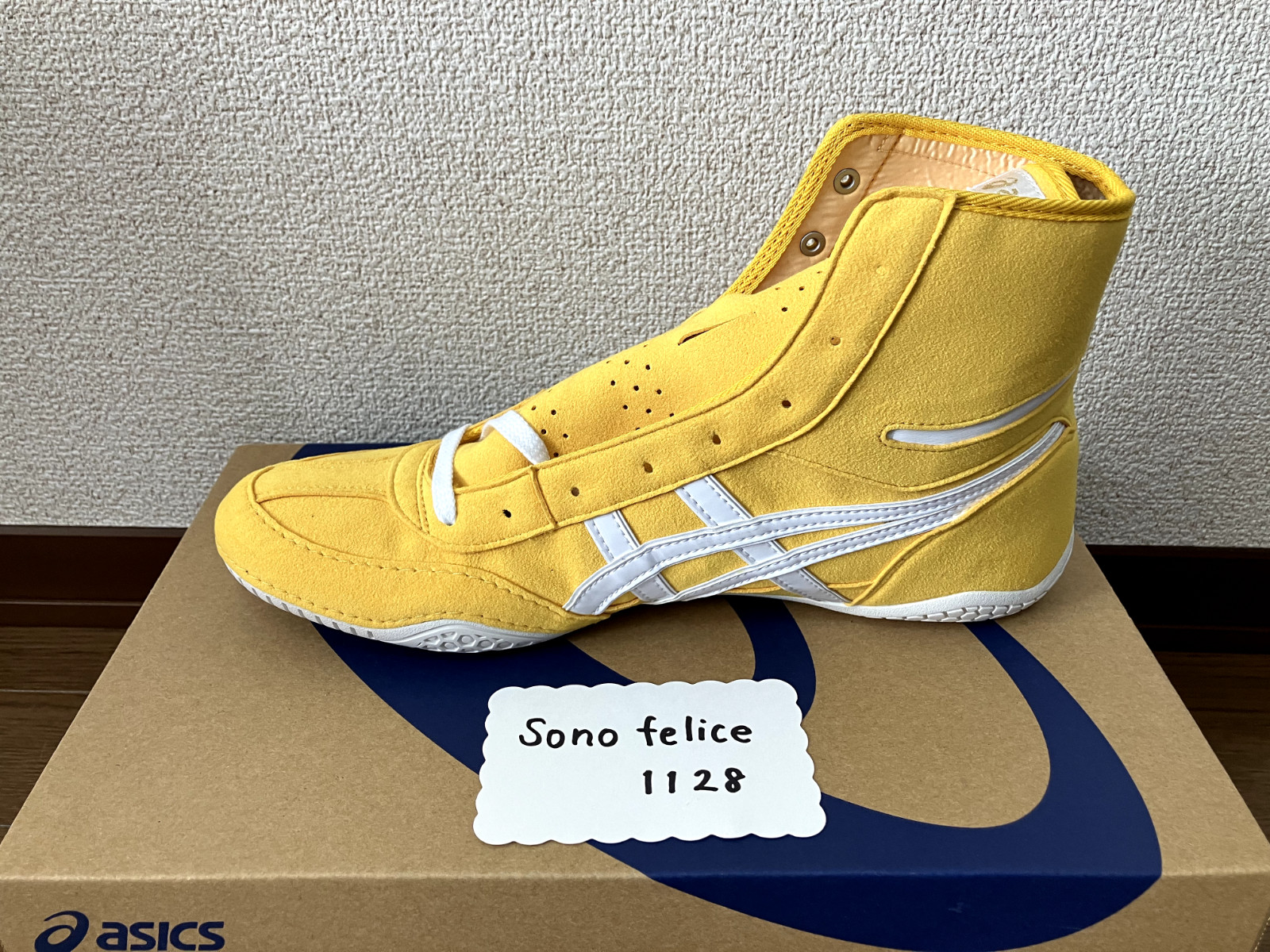 1083A001 EX-EO TWR900 ASICS Wrestling Shoes Yellow x White shoes From Japan