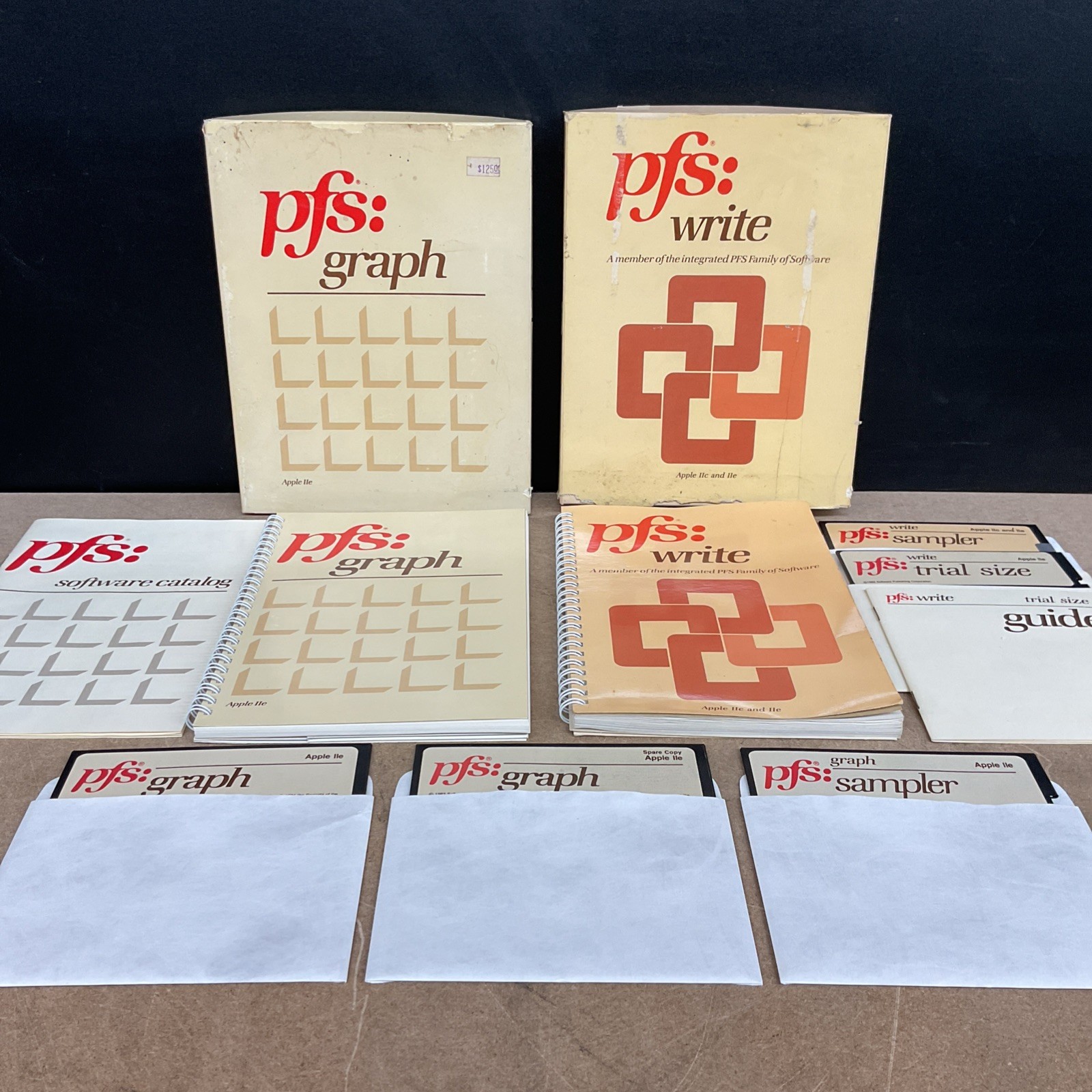 PFS Graph PFS Write For Apple IIe IIc Floppy Disk Vintage Computing - Lot Of 2