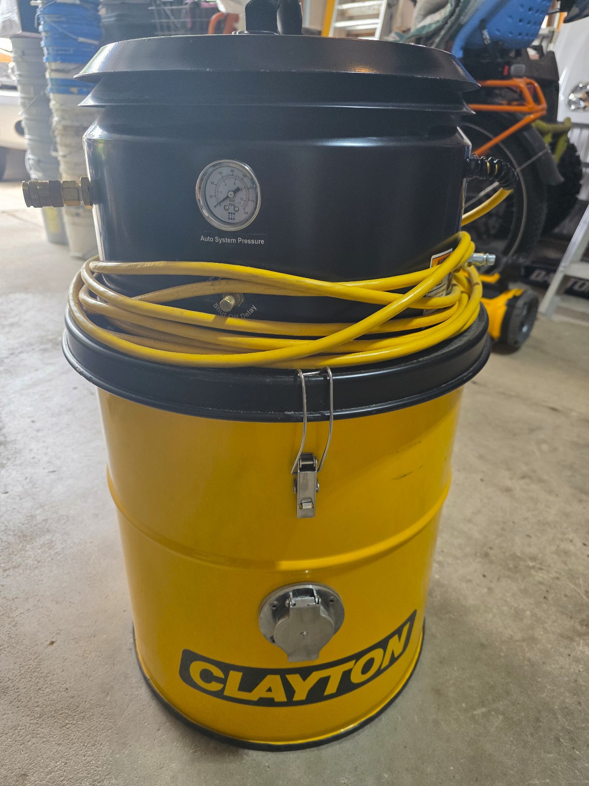 Clayton Warthog Industrial HEPA Vacuum 120v WC-205-0 205GN