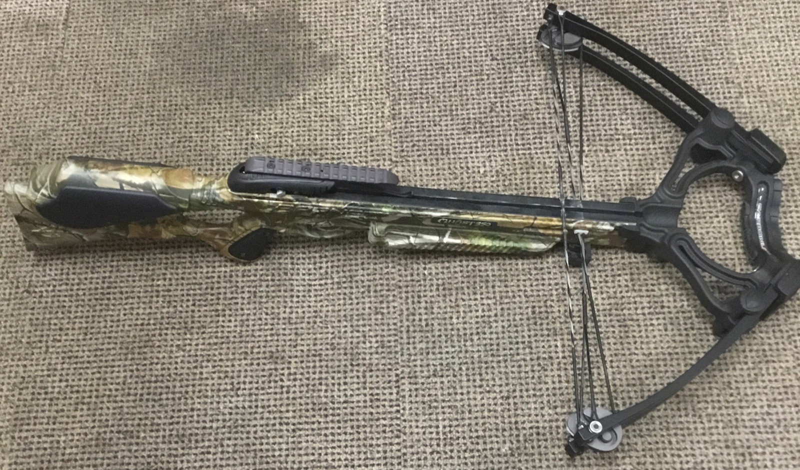 Barnett Crossbows GHOST 350 Carbon Line & Case