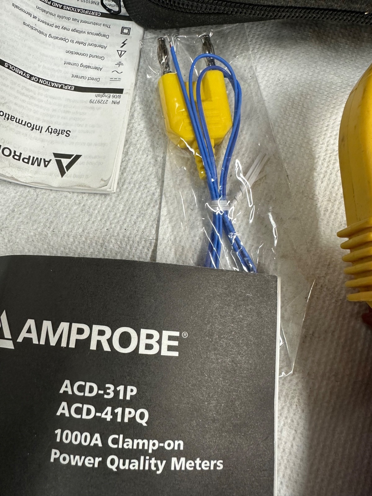 EXTECH 480303 clamp on with leads (bin19)