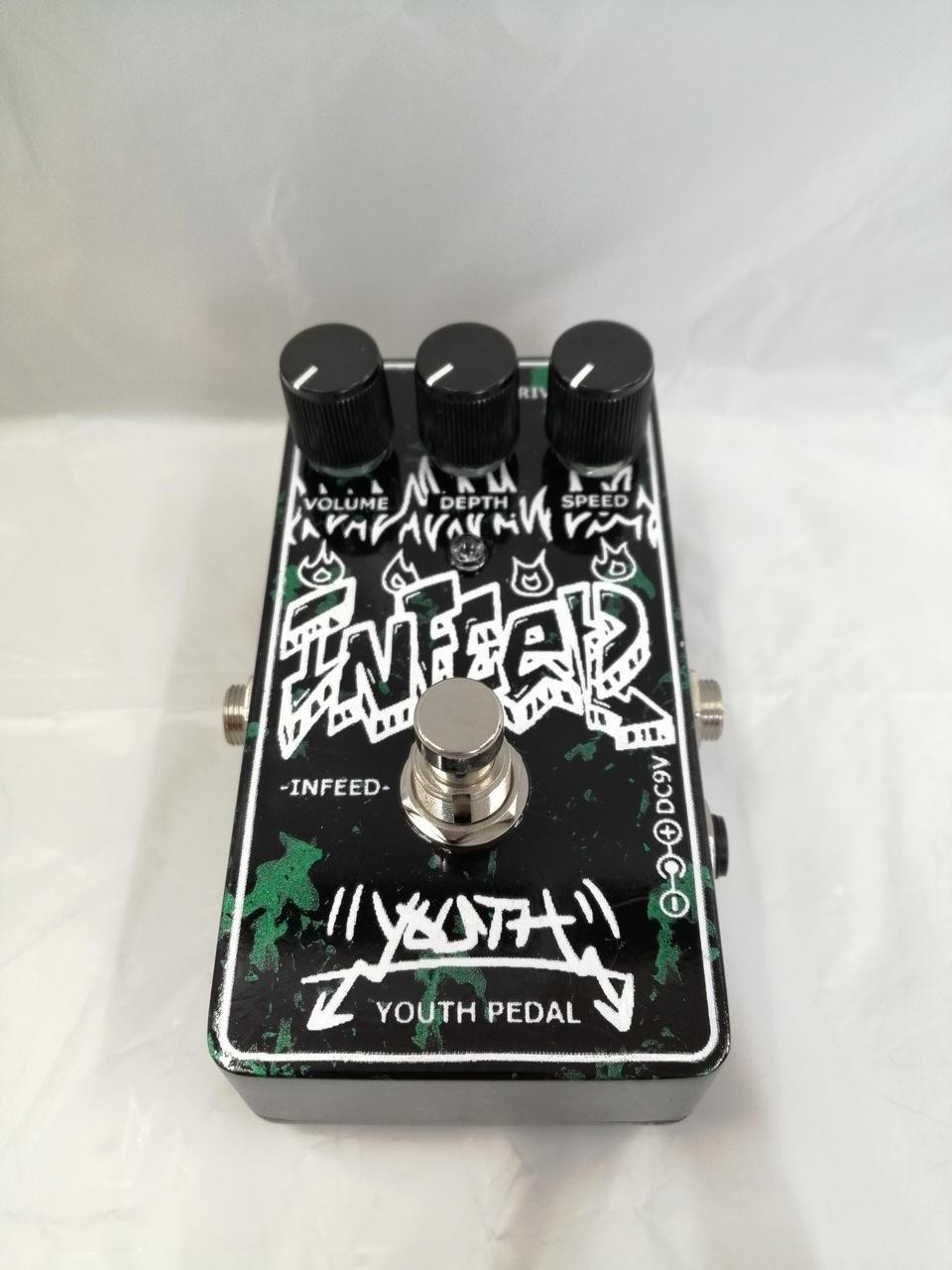 YOUTH PEDAL INFEED Effects Pedal